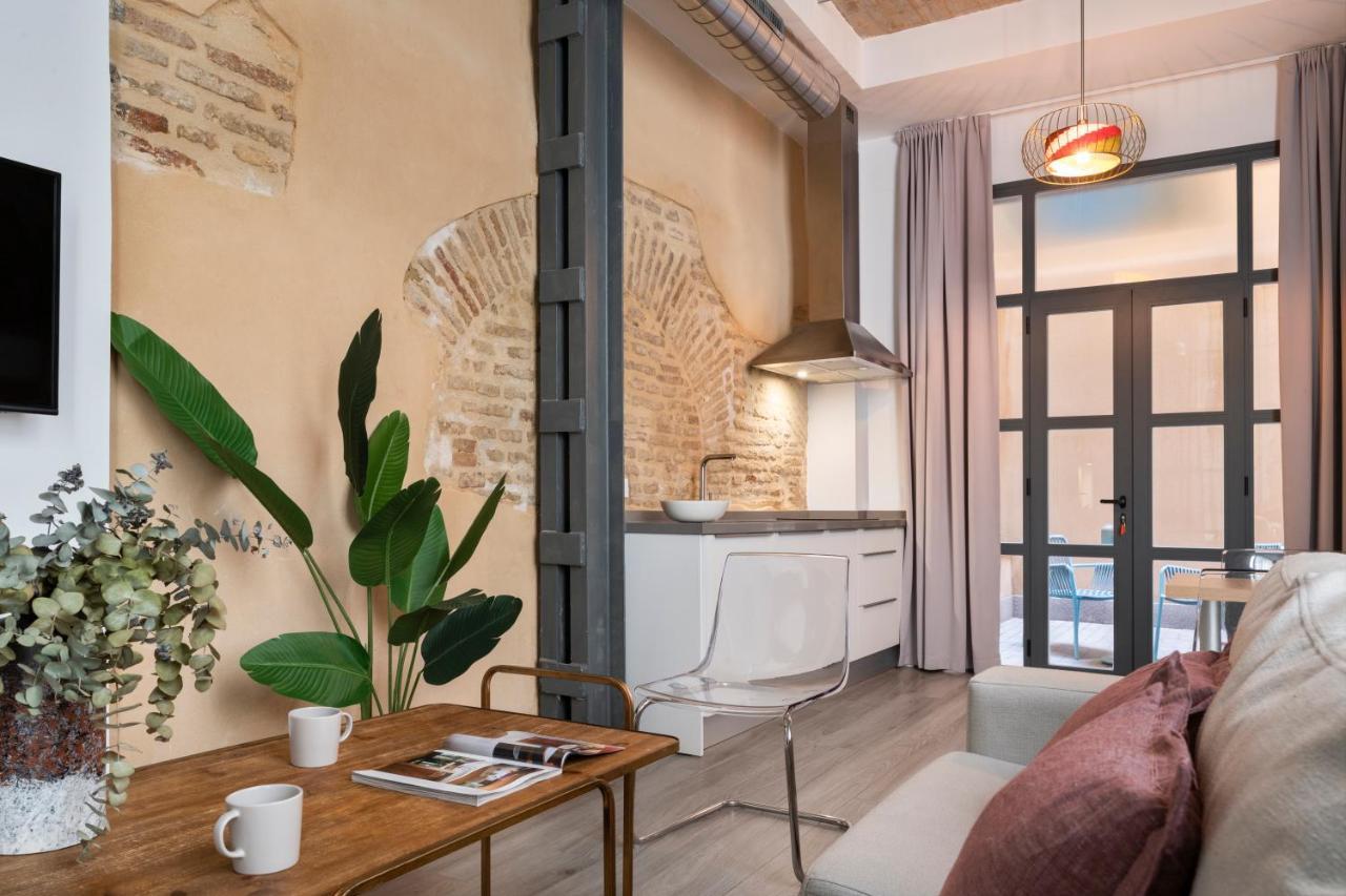 Suites Maestranza - Herreria By Magno Apartments Seville Luaran gambar