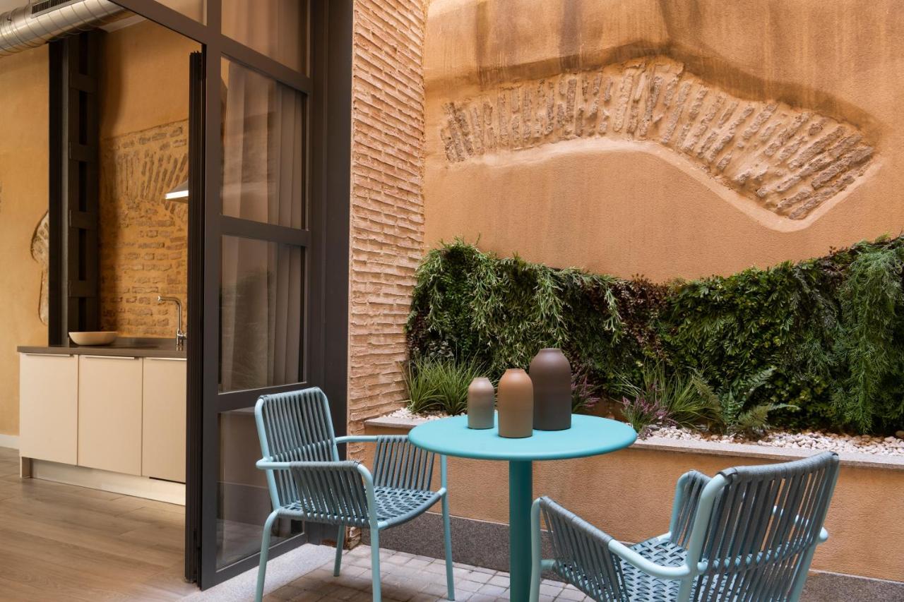 Suites Maestranza - Herreria By Magno Apartments Seville Luaran gambar