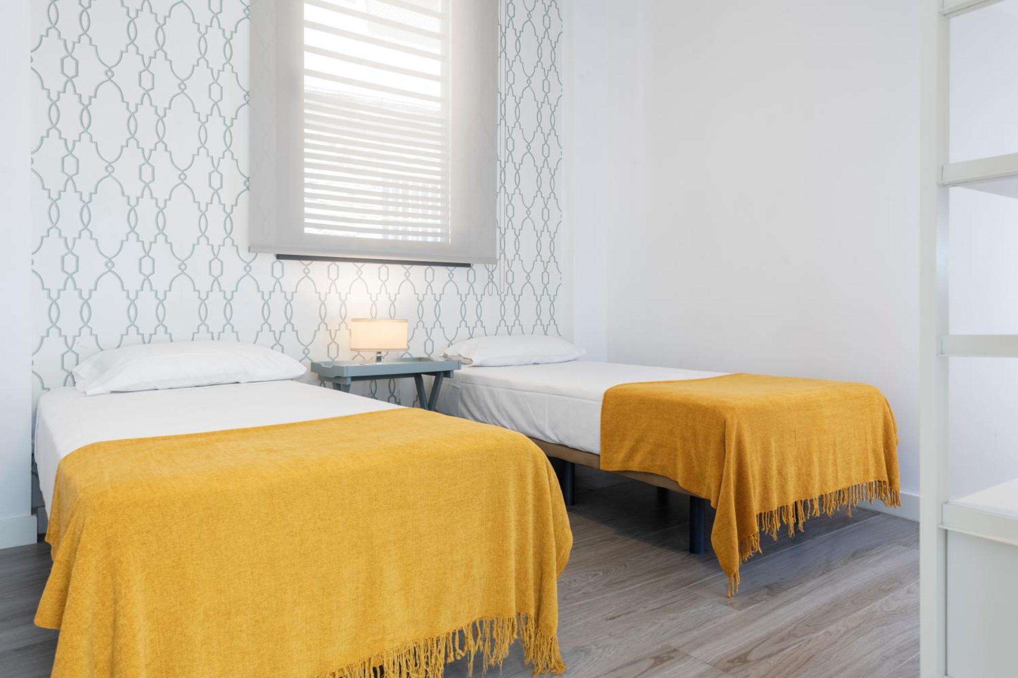Suites Maestranza - Herreria By Magno Apartments Seville Luaran gambar