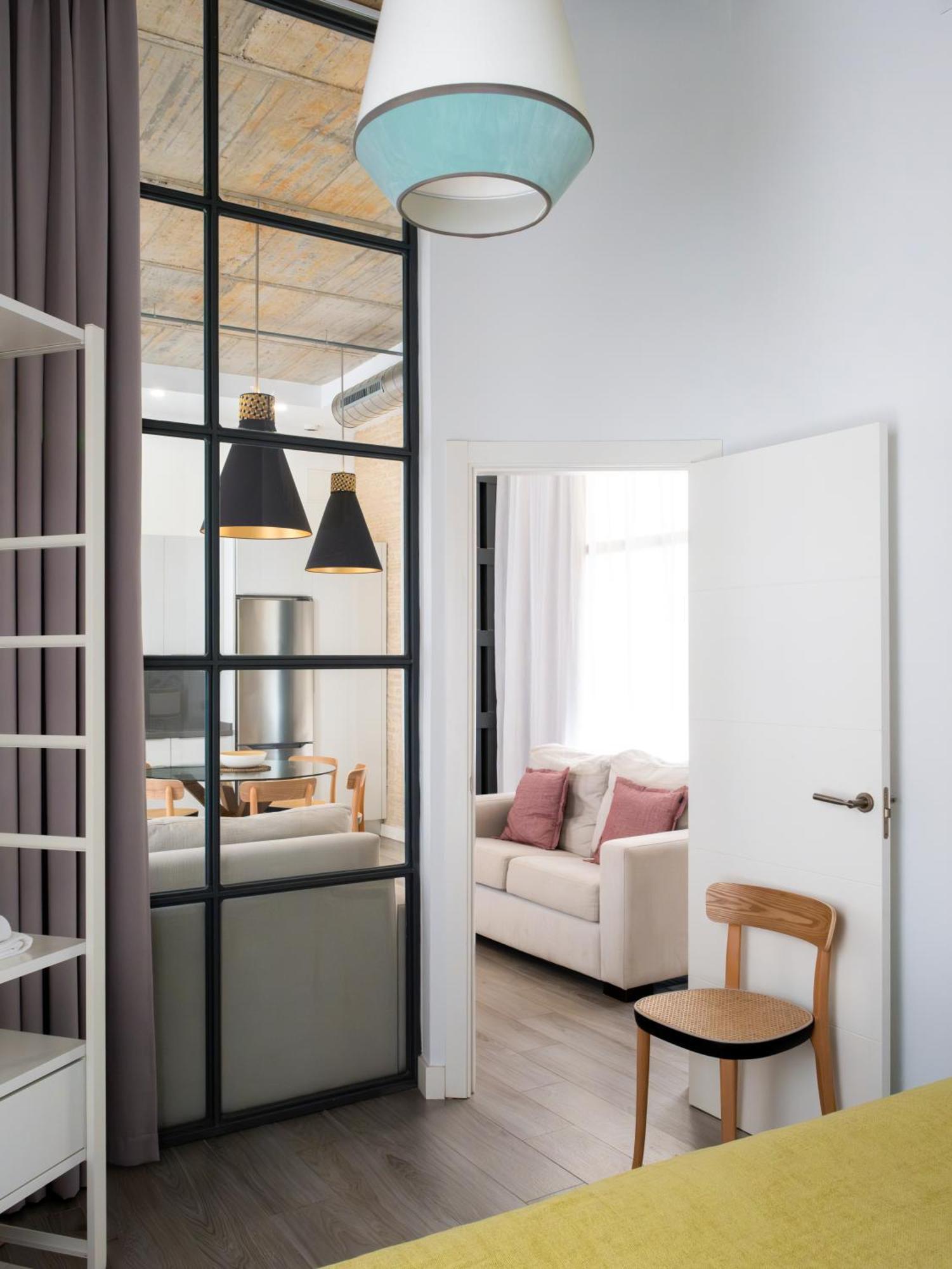 Suites Maestranza - Herreria By Magno Apartments Seville Luaran gambar